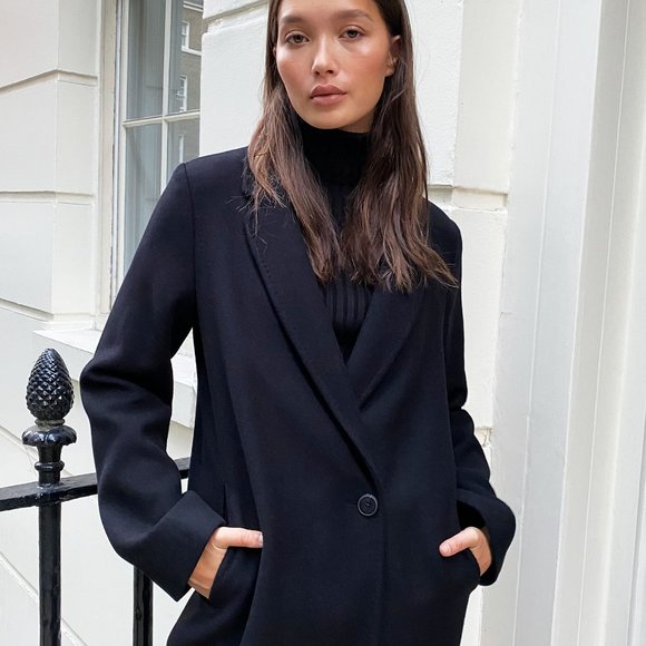 Babaton Jackets & Blazers - 🤍 SALE- Babaton the stedman coat